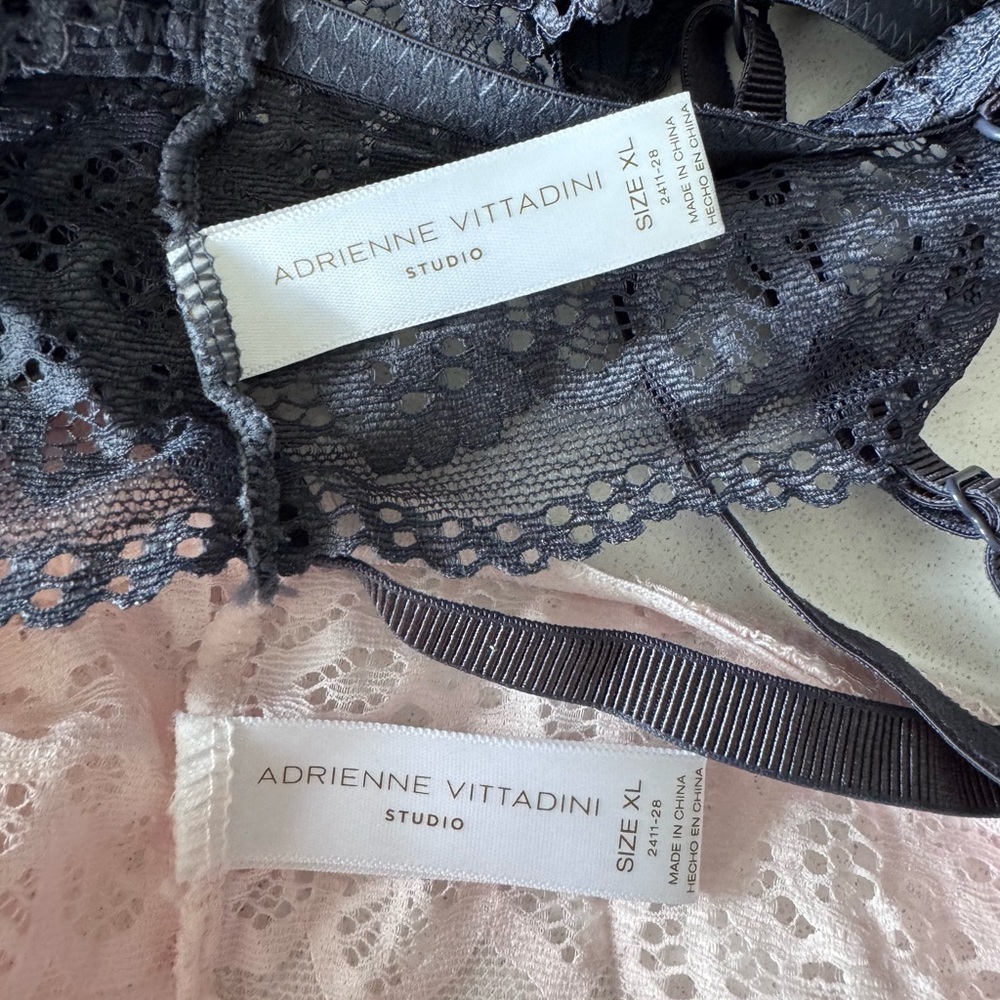 Lot of 8 Bralettes and Sports Bras NWOT - Picture 7 of 15